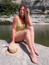 Charger l'image dans la galerie, Maillot de bain vintage Lilou - Fleuri. Taille S, 36, 38. Herma