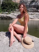 Charger l'image dans la galerie, Maillot de bain vintage Lilou - Fleuri. Taille S, 36, 38. Herma