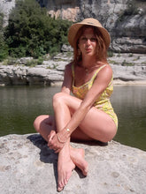 Charger l'image dans la galerie, Maillot de bain vintage Lilou - Fleuri. Taille S, 36, 38. Herma