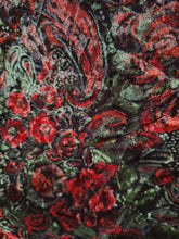 Charger l'image dans la galerie, Veste vintage Chloé - En velours matelassé fleuri et brillant. Taille XL, 42, 44.