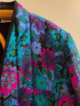 Charger l'image dans la galerie, Veste molletonnée vintage Anna - Imprimé floral éclatant. Taille L, 40, 42. Weill