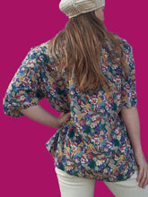 Charger l'image dans la galerie, Chemisier vintage Stella - Imprimé floral. Taille XXL, 44, 46. Devernois.