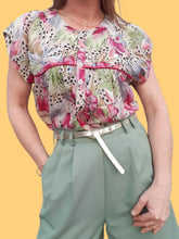 Charger l'image dans la galerie, Blouse vintage Émilie - Fleuri à nouer. Taille M, 38, 40. Toshi Paris. Made in India.