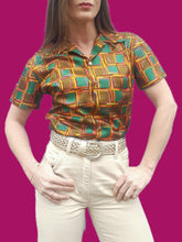 Charger l'image dans la galerie, Chemisier vintage Adeline. Bariolée vert émeraude. Taille M, 36, 38