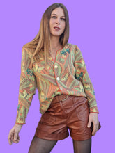 Charger l'image dans la galerie, Cardigan vintage Camille - Papillons pastels. Taille M, 38, 40. Devernois Paris.