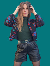 Charger l'image dans la galerie, Boléro vintage Julia - Matelassée. Imprimé graphique. Taille M, 38, 40. Caroline Rohmer. Made in France