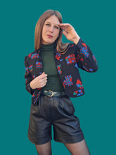 Charger l'image dans la galerie, Boléro vintage Julia - Matelassée. Imprimé graphique. Taille M, 38, 40. Caroline Rohmer. Made in France