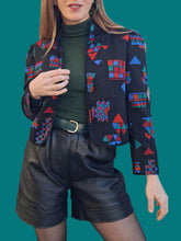 Charger l'image dans la galerie, Boléro vintage Julia - Matelassée. Imprimé graphique. Taille M, 38, 40. Caroline Rohmer. Made in France