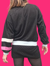 Charger l'image dans la galerie, Sweat vintage Emmy - Col asymétrique et bandes contrastantes. Taille M, 38, 40. Trévois. Made in France