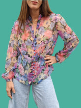 Charger l'image dans la galerie, Chemisier vintage Victoria - Fleuri transparent. Taille M, 38, 40. Cousue main.