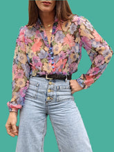 Charger l'image dans la galerie, Chemisier vintage Victoria - Fleuri transparent. Taille M, 38, 40. Cousue main.