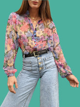 Charger l'image dans la galerie, Chemisier vintage Victoria - Fleuri transparent. Taille M, 38, 40. Cousue main.
