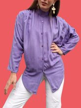 Charger l'image dans la galerie, Chemisier vintage Léanna - Violet, plissé, chauve souris. Taille M, 38, 40. Made in France.