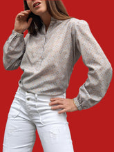 Charger l'image dans la galerie, Blouse vintage Alicia - Imprimé géométrique. Taille M, 38, 40. Vitos Paris. Made in France.