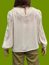 Charger l'image dans la galerie, Blouse vintage Margot - Nude, plis et fronces. Taille L, 40, 42.