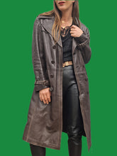 Charger l'image dans la galerie, Trench-Coat vintage Philippa - Cuir marron à fermeture croisée M, 38, 40.