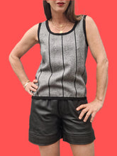 Charger l'image dans la galerie, Top vintage Lucille - Débardeur pure laine. Chevrons et rayures. Taille S, 36, 38. Gérard Pasquier. Made in France