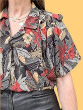 Charger l'image dans la galerie, Blouse vintage Violette - Imprimé tropical et patte d'épaules. Taille XL, 42, 44.