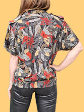 Charger l'image dans la galerie, Blouse vintage Violette - Imprimé tropical et patte d'épaules. Taille XL, 42, 44.
