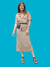 Charger l'image dans la galerie, Ensemble vintage Léna - Chemisier et jupe à pois beige et noir. Taille M, 38, 40. Alvarina. Made in France