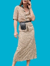 Charger l'image dans la galerie, Ensemble vintage Léna - Chemisier et jupe à pois beige et noir. Taille M, 38, 40. Alvarina. Made in France