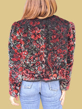 Charger l'image dans la galerie, Veste vintage Chloé - En velours matelassé fleuri et brillant. Taille XL, 42, 44.