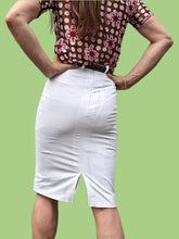 Charger l'image dans la galerie, Jupe 'Seconde' Eugénie - En nid d'abeille, coton blanc. Taille XS, 34, 36. Cyrillus