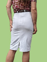 Charger l'image dans la galerie, Jupe 'Seconde' Eugénie - En nid d'abeille, coton blanc. Taille XS, 34, 36. Cyrillus