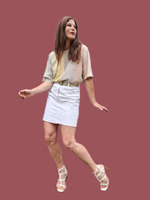 Charger l'image dans la galerie, Mini Jupe vintage Caroline - En jean blanc. Taille S, 36, 38. Made in France.