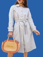 Charger l'image dans la galerie, Trench-Coat vintage Anna - Bleu glacier. Taille M, 38, 40. P Poucquet. Diolen