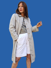 Charger l'image dans la galerie, Trench-Coat vintage Anna - Bleu glacier. Taille M, 38, 40. P Poucquet. Diolen
