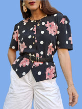 Charger l'image dans la galerie, Chemisier vintage Marjolaine - Fleurs de lys. Taille XL, 42, 44. Canda