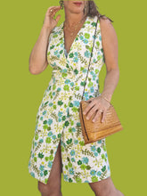 Charger l'image dans la galerie, Robe vintage Marlène - Cœur croisé, tissu éponge fleuri. Taille L, 40, 42. Made in France. 230