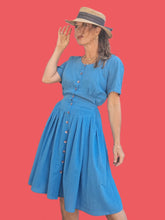 Charger l'image dans la galerie, Robe vintage Marilyn - Bleu, boutonnée devant. Taille L, 40, 42. Cacharel. Made in France.