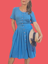 Charger l'image dans la galerie, Robe vintage Marilyn - Bleu, boutonnée devant. Taille L, 40, 42. Cacharel. Made in France.
