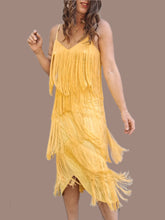 Charger l'image dans la galerie, Robe vintage Josephine - Charleston jaune à franges. Taille S, 36, 38. Créations Guzanel Paris Made in France.