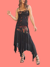 Charger l'image dans la galerie, Robe vintage Ambre - Noire à volants asymétriques. Taille S, 36, 38. Paris. Made in France.