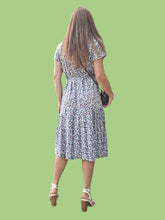 Charger l'image dans la galerie, Robe vintage Lina - Fleurie et plissée. Taille M, 38, 40. Made in France.