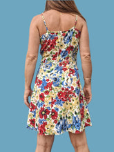 Charger l'image dans la galerie, Robe vintage Marge - Fleurie et lacée sur les côtés. Taille M, 38, 40.