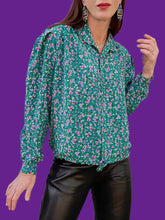 Charger l'image dans la galerie, Chemisier vintage Ysaline - Vert à fleurs multicolores. Taille XL, 42, 44. Made in France.