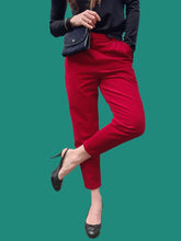 Charger l'image dans la galerie, Pantalon vintage Elise - Velours côtelé rouge. Taille S, 36, 38. Karting. Made in France.