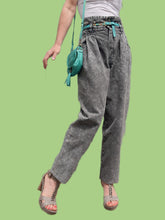 Charger l'image dans la galerie, Pantalon vintage Stella - En denim délavé gris noir. Taille XXL, 44, 46. Miss Tenessee. Made in France