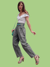 Charger l'image dans la galerie, Pantalon vintage Stella - En denim délavé gris noir. Taille XXL, 44, 46. Miss Tenessee. Made in France