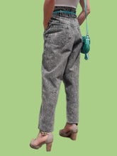 Charger l'image dans la galerie, Pantalon vintage Stella - En denim délavé gris noir. Taille XXL, 44, 46. Miss Tenessee. Made in France