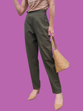 Charger l'image dans la galerie, Pantalon vintage Fiona - Vert à carreaux prince de Galles. Taille S, 36, 38. Aquarelle.