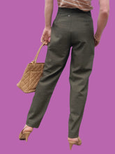 Charger l'image dans la galerie, Pantalon vintage Fiona - Vert à carreaux prince de Galles. Taille S, 36, 38. Aquarelle.