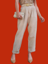 Charger l'image dans la galerie, Pantalon vintage Léna - Chino beige en lin et coton. Taille L, 40, 42. By Mélissa. Made in France