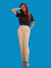 Charger l'image dans la galerie, Pantalon vintage Chloé - En coton abricot et revers contrastants. Taille M, 38, 40. Made in France