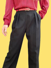Charger l'image dans la galerie, Pantalon vintage Sidonie - Noir à plis et revers. Taille S, 36, 38. Gérard Pasquier. Made in France