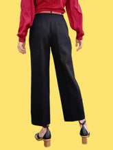 Charger l'image dans la galerie, Pantalon vintage Sidonie - Noir à plis et revers. Taille S, 36, 38. Gérard Pasquier. Made in France